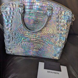 Brand new Brahmin mother of pearl Duxbury